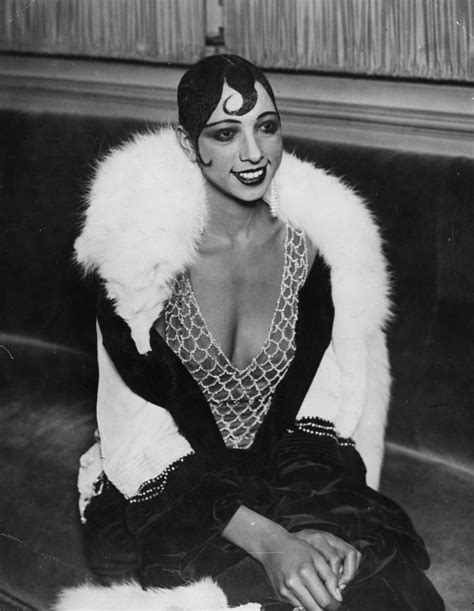 josephine baker outfits.